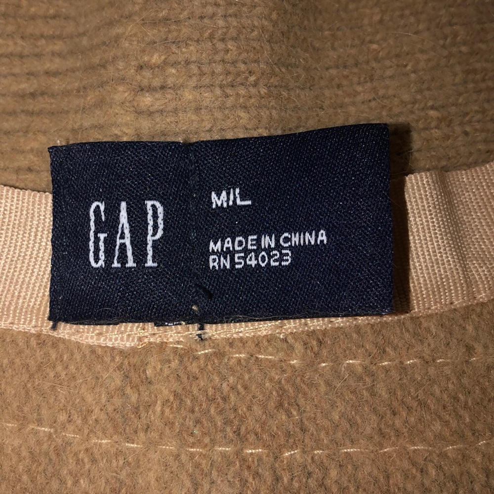 Gap Hat - image 3